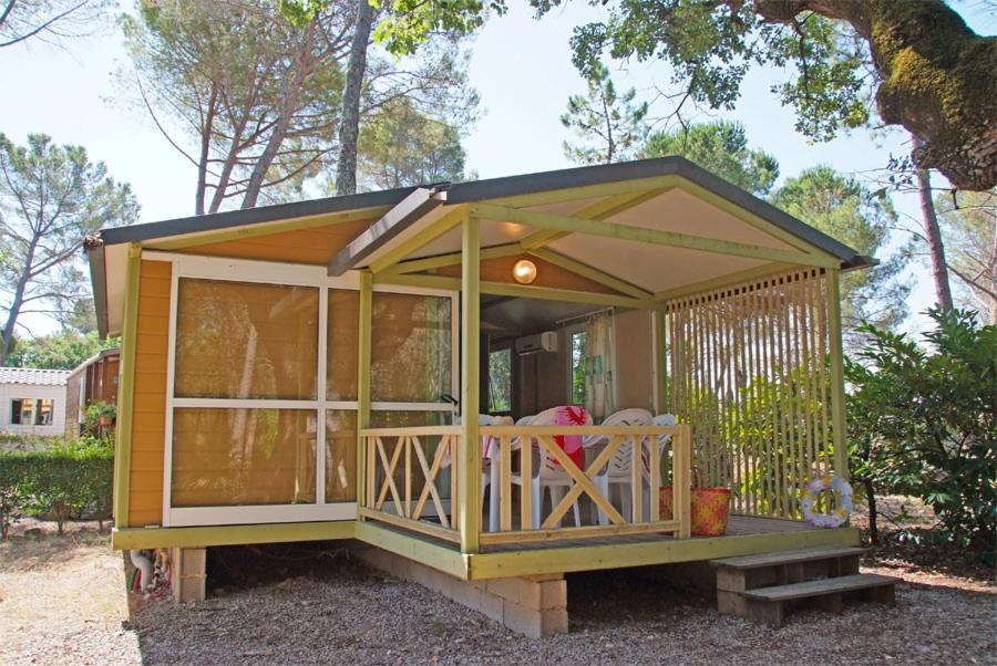 Hotel Camping Lou Cantaire Fayence Exterior foto